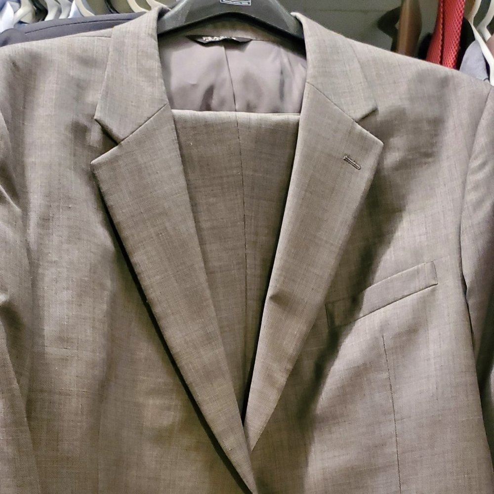 Jos A. Bank Suit 50R Big and Tall Suit